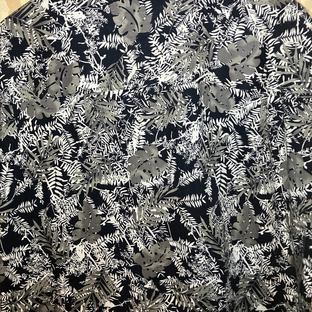 Havana Jack's Cafe Shirt Mens XL Black White Tropical Rayon Button Down - Picture 6 of 7